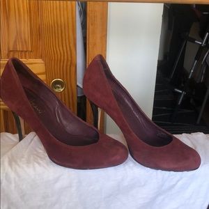 Cole haan wine/maroon/burgundy suede pumps 7